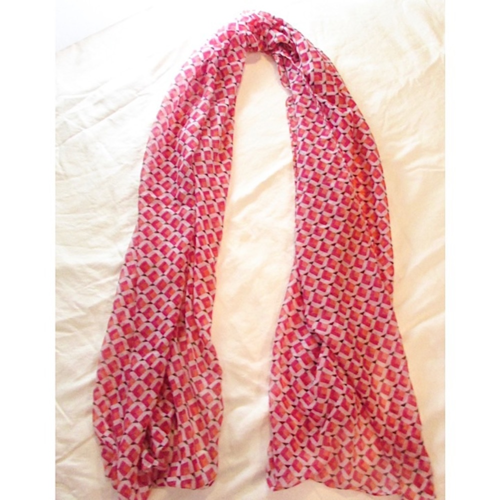 Pink Pattern Scarf/Shawl - Picture 3 of 5